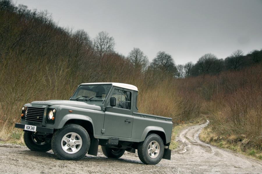  Land Rover Defender 2006 года  (фото 76 из 227)
